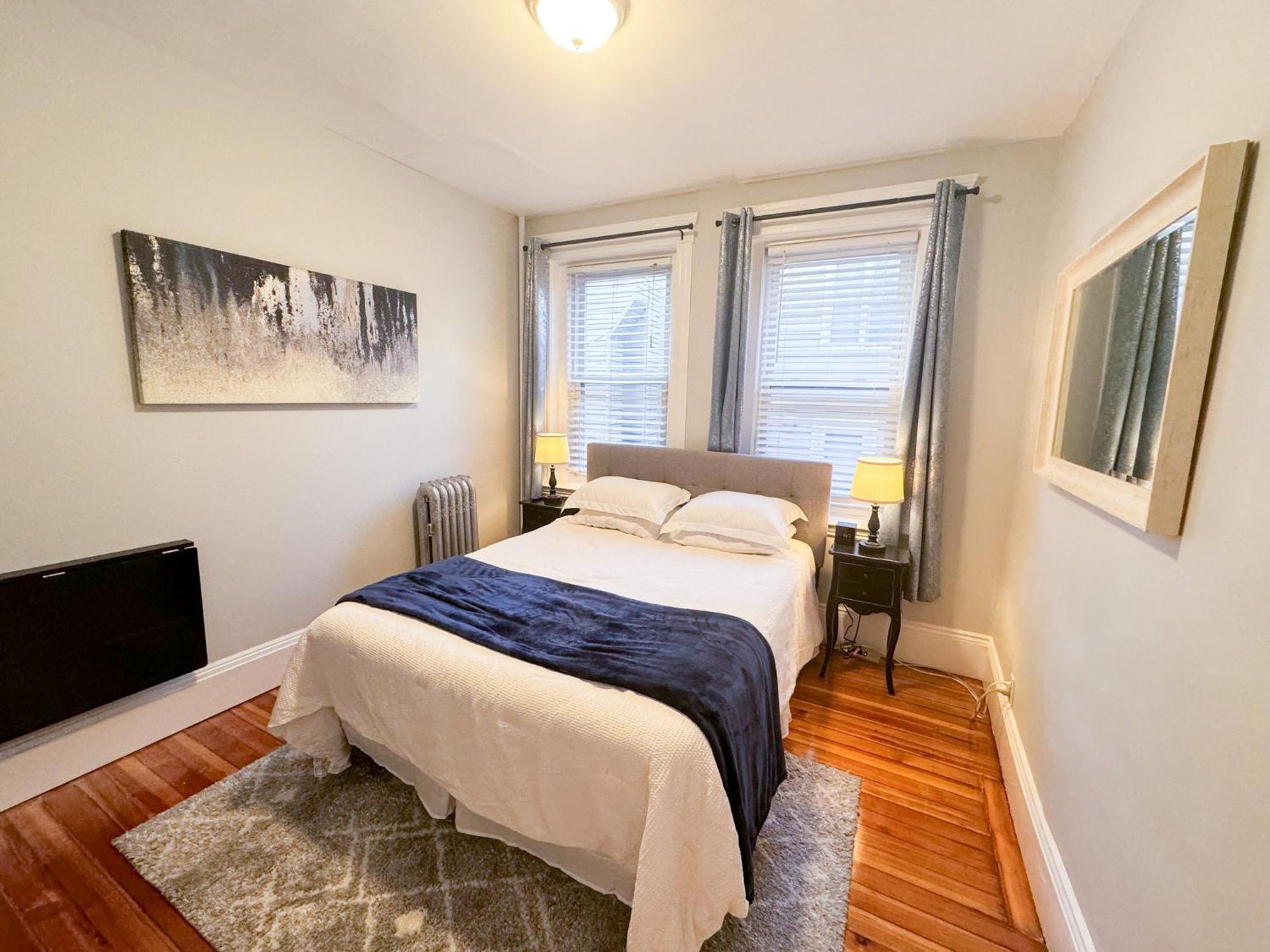Huge,3 Bed,2Bath,Public Transport,Boston,Sleeps 9 Appartement Brookline Buitenkant foto